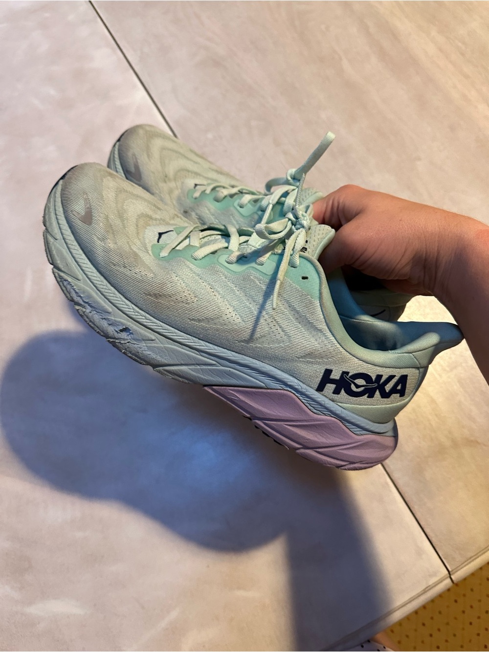 Hoka one one Arahi 6